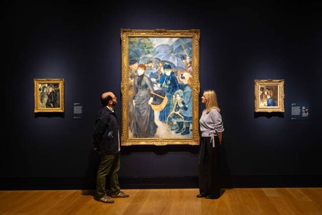 Renoir and Love at the National Gallery, London, UK 30 September 2026 Pierre-Auguste Renoir s The Umbrellas, about 1881 6, (centre) with Young Women, 1875 79 (left) and At the CafÃ , 1877 (right) on display at the press preview of Renoir and Love at the National Gallery, London, UK, on 30 September 2026. The large-scale work, from the National Gallery s own collection and shown in partnership with the Hugh Lane Gallery, Dublin, is among the highlights of the most significant exhibition of Renoir s work in the UK for 20 years, on view from 3 October 2026 until 31 January 2027., Credit:PETE SPELLER Avalon  Copyright: xPETExSPELLERx xAvalonx 1139422318