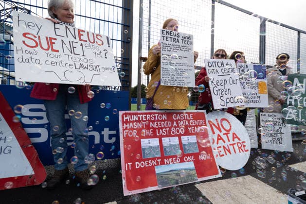 September 30, 2026, Kilmarnock, Scotland, UK: The Reject Hunterston Data Centre Campaign Group and Hurlford Rufus Data Centre Community Group held a protest outside a B2B business event in Kilmarnock. Both groups are campaigning against proposed hyperscale data centres in their local areas and sought to convey to the Ayrshire Chamber of Commerce and businesses attending the event, including Eneus Energy, the company behind the proposed 500MW Hunterston hyperscale data centre, that local communities oppose the developments. Kilmarnock UK - ZUMAs357 20260930_zip_s357_009 Copyright: xCameronxScottx