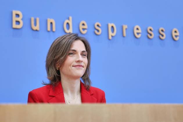Berlin, Germany, September 30, 2026 Federal Press Conference Report by the Federal Government Commissioner for Eastern Germany Minister of State Elisabeth Kaiser, Member of the Bundestag (MdB), SPD, Federal Government Commissioner for Eastern Germany Copyright: xdtsxNachrichtenagenturx dts_136866
