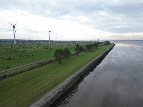 A military port for the Navy is to be built at Rysumer Nacken. View of Rysumer Nacken. A new military port for the Navy is to be built in Emden, East Frisia. The new naval port will require 40 Copyright: xdiebildwerftx