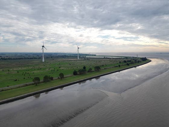 A military port for the Navy is to be built at Rysumer Nacken. View of Rysumer Nacken. A new military port for the Navy is to be built in Emden, East Frisia. The new naval port will require 40 Copyright: xdiebildwerftx
