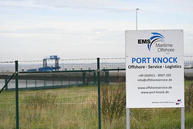 A military port for the Navy is to be built at Rysumer Nacken. View of Rysumer Nacken. A new military port for the Navy is to be built in Emden, East Frisia. The new naval port will require 40 Copyright: xdiebildwerftx