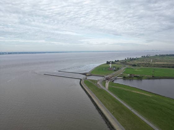 A military port for the Navy is to be built at Rysumer Nacken. View of Rysumer Nacken. A new military port for the Navy is to be built in Emden, East Frisia. The new naval port will require 40 Copyright: xdiebildwerftx