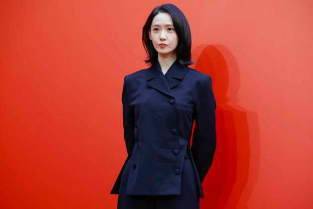South Korean celebrities attend Amorepacific exhibition in Seoul South Korean singer and actress Yoona poses during the opening of the Secret Garden, Crafted in Time exhibition by South Korea s leading cosmetics company Amorepacific in Seoul, South Korea, on September 30, 2026. Seoul South Korea  Copyright: xMatrixxImagesx xJungxUi-Chelx