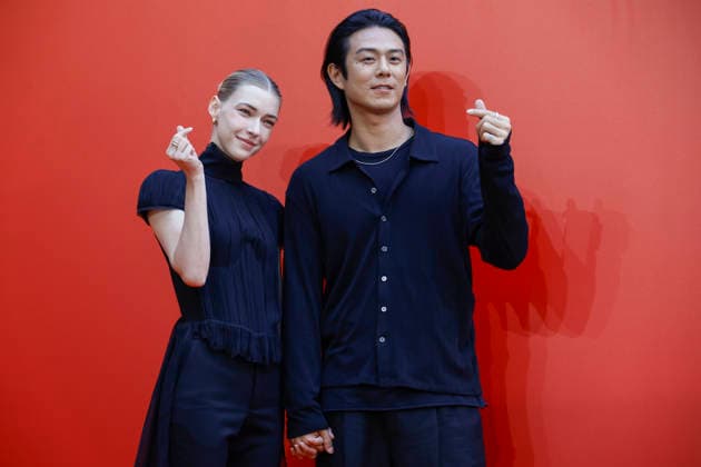 South Korean celebrities attend Amorepacific exhibition in Seoul South Korean rapper Beenzino (R) and his wife, German model Stefanie Michova, pose during the opening of the Secret Garden, Crafted in Time exhibition by South Korea s leading cosmetics company Amorepacific in Seoul, South Korea, on September 30, 2026. Seoul South Korea  Copyright: xMatrixxImagesx xJungxUi-Chelx
