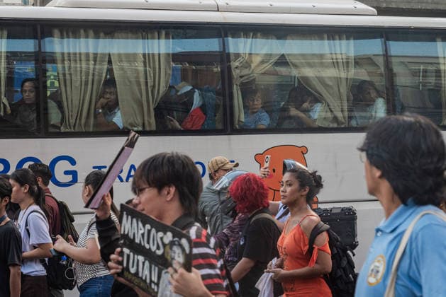 September 30, 2026, Quezon City, Quezon, Philippines: Hundreds of Filipinos took to the streets of Manila to support the Public Transportation Workers such as drivers and operators as they end their 2-day strike against rising fuel costs. The protest in Manila is one of the many protests and strikes happening across the country as oil prices continue to soar, days after the approved increase of fare in public transportaion. Quezon City Philippines - ZUMAy102 20260930_zip_y102_016 Copyright: xKenosisxYapx