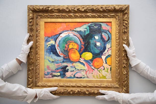 Sotheby s Highlights from the Blaquier-Arrieta Collection Sale at Sotheby s, London Art handlers hold Nature morte a la cruche bleue by Maurice de Vlaminck (est. $2m-$3m USD) as part of Sotheby s Highlights from the Blaquier-Arrieta Collection Sale which is to go on public view from 30th September - 1st October before being travelling to Taipei, Hong Kong and Paris ahead of the sale in New York on 18th November 2026 at Sotheby s, London, England, UK on Wednesday 30 September, 2026., Credit:Justin Ng Avalon UK, England, London, Sotheby s Copyright: xJustinxNgx xAvalonx 1139440732
