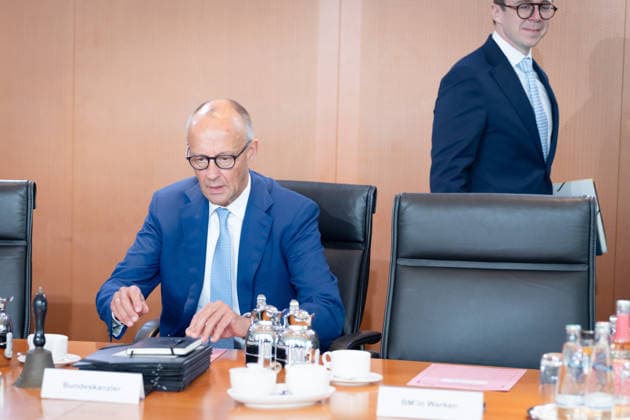 Cabinet meeting, Federal Government, Kickoff, Cabinet meeting, Federal Government, Federal Chancellor, Friedrich Merz, Philipp Amthor, Minister of State for Federal-State Cooperation, Berlin, Berlin, GER