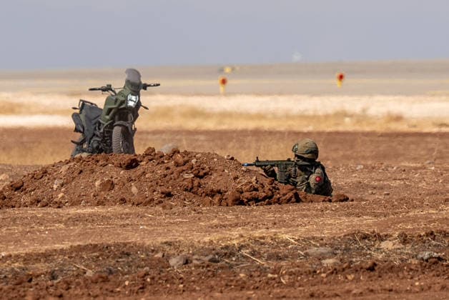 TEKNOFEST Southeast in Turkiye s Sanliurfa SANLIURFA, TURKIYE - SEPTEMBER 30: Turkish Special Operations police officers conduct an operation with S-70 - CH47 during TEKNOFEST Southeast, world s largest aviation, space, and technology festival at the Sanliurfa GAP Airport for its 15th edition in Sanliurfa, Turkiye on September 30, 2026. Arman Onal Anadolu Sanliurfa Turkey. Editorial use only. Please get in touch for any other usage.  Copyright: x2026xAnadoluxArmanxOnalx