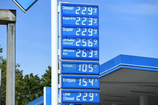 Gas Prices Before the Gas Rebate in Oberhausen, North Rhine-Westphalia Current gas prices as of September 30, 2026, at 11:55 a.m. xRx