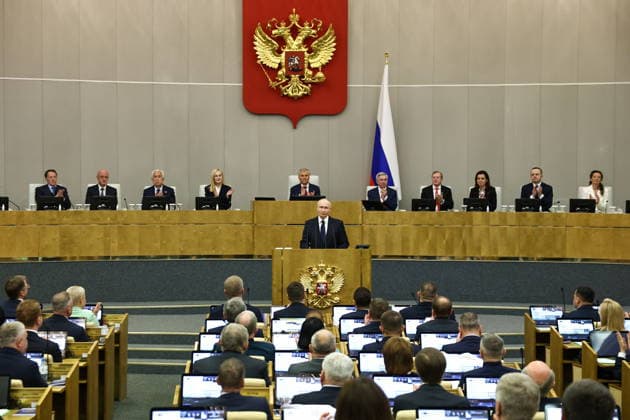 RUSSIA, MOSCOW - SEPTEMBER 30, 2026: Vladimir Putin, President of Russia, addresses the first plenary meeting of the Russian State Duma of the 9th convocation. Mikhail Tereshchenko TASS  98570048