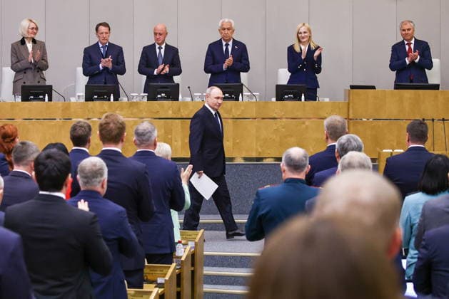 RUSSIA, MOSCOW - SEPTEMBER 30, 2026: Vladimir Putin, President of Russia, arrives to address the first plenary meeting of the Russian State Duma of the 9th convocation. Pictured in the background are Speaker Vyacheslav Volodin, his deputies Irina Yarovaya, Vladimir Vasilyev, Alexander Babakov, Alexei Gordeyev and Viktoria Abramchenko (R-L). Mikhail Tereshchenko TASS  98570094