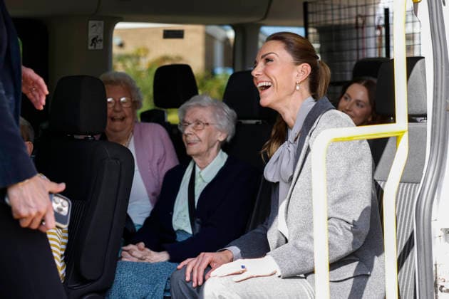 The Princess of Wales Visits West Sussex Minibus Service 30 09 2026. Pulborough, UK. The Princess of Wales during a visit to the West Sussex Minibus, a volunteer-led community transport Organisation. The Princess began her visit by travelling on one of the minibus™s pick-up journeys and helped passengers from their homes into the minibus. On the bus Her Royal Highness heard about how the service is a lifeline for many isolated people in the community, and helps them remain active, independent and socially connected by maintaining friendships, joining community activities and remaining involved in the things they enjoy. The Princess concluded her visit at Pulborough Village Hall, where the weekly lunch club provides a welcoming space for p  Copyright: xDavidxCliffx xKensingtonxPalacex xB66x xAvalonx 1139463436