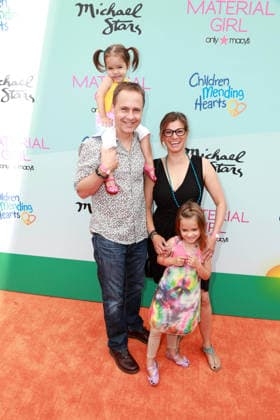 **FILE PHOTO** Chad Lowe™s Daughter, Fiona Lowe has Passed Away at 13. MALIBU, CA - JUNE 14: Fiona Helper Lowe, Chad Lowe, Kim Lowe and Mabel Painter Lowe at the Children Mending Hearts 7th Annual Empathy Rocks Fundraiser in Malibu, California on June 14, 2015. Copyright: xDavidxEdwards MediaPunchx