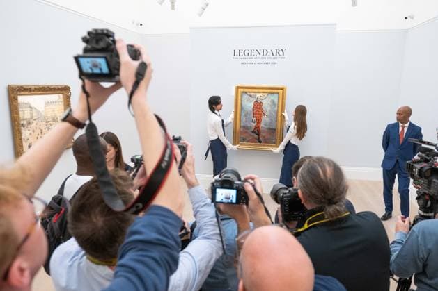 September 30, 2026, London, England, United Kingdom: Sotheby s staff hold Paul Cezanne Arlequin , estimated at around USD 120 million, during a preview of the Blaquier-Arrieta Collection at Sotheby s in London, Britain, September 30, 2026. The collection will be offered at auction in New York in November. London United Kingdom  - ZUMAk172 20260930_zip_k172_017 Copyright: xThomasxKrychx