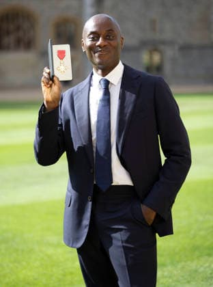 Investiture at Windsor Castle British writer, broadcaster, and curator, Ekow Eshun, with his OBE after an Investiture at Windsor Castle, United Kingdom., Credit:Stephen Lock i-Images PA ROTA - B68 Avalon United Kingdom, Windsor  Copyright: xStephenxLockx xi-Imagesx xPAxROTAx-xB68x xAvalonx 1139464828