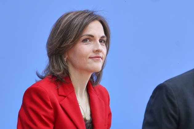 Berlin, Germany, September 30, 2026 Federal Press Conference Report by the Federal Government Commissioner for Eastern Germany Minister of State Elisabeth Kaiser, Member of the Bundestag (MdB), SPD, Federal Government Commissioner for Eastern Germany Copyright: xdtsxNachrichtenagenturx dts_136865