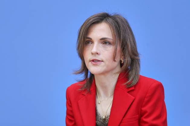 Berlin, Germany, September 30, 2026 Federal Press Conference Report by the Federal Government Commissioner for Eastern Germany Minister of State Elisabeth Kaiser, Member of the Bundestag (MdB), SPD, Federal Government Commissioner for Eastern Germany Copyright: xdtsxNachrichtenagenturx dts_136876