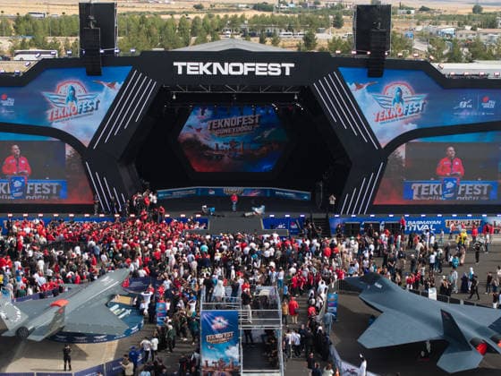TEKNOFEST Southeast in Turkiye s Sanliurfa SANLIURFA, TURKIYE - SEPTEMBER 30: An aerial view of TEKNOFEST Southeast, the world’s largest aviation, space, and technology festival, as it opens its doors to visitors for its 15th edition at Sanliurfa GAP Airport in Sanliurfa, Turkiye, on September 30, 2026. Adem Kutucu Anadolu Sanliurfa Turkey. Editorial use only. Please get in touch for any other usage.  Copyright: x2026xAnadoluxAdemxKutucux
