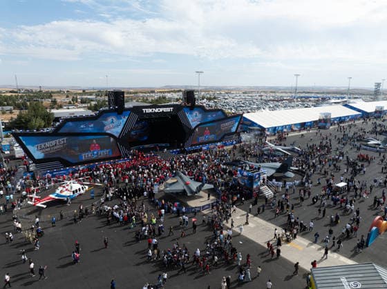 TEKNOFEST Southeast in Turkiye s Sanliurfa SANLIURFA, TURKIYE - SEPTEMBER 30: An aerial view of TEKNOFEST Southeast, the world’s largest aviation, space, and technology festival, as it opens its doors to visitors for its 15th edition at Sanliurfa GAP Airport in Sanliurfa, Turkiye, on September 30, 2026. Adem Kutucu Anadolu Sanliurfa Turkey. Editorial use only. Please get in touch for any other usage.  Copyright: x2026xAnadoluxAdemxKutucux