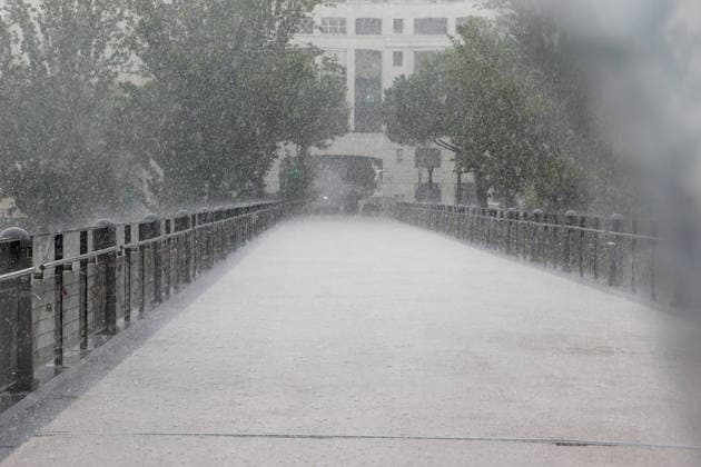 Footbridge in Heavy Rain Benjamin ELKAIM MAXPPP Montpellier September 30, 2026 A pedestrian footbridge completely soaked by heavy rain in Montpellier during the Cévennes storm on September 30, 2026 Montpellier, France, September 30, 2026—the first heavy rains of the season in southern France Montpellier, FRANCE  Copyright: xMAXPPPxBenjaminxELKAIMx ELK202609305201 ELK202609305201