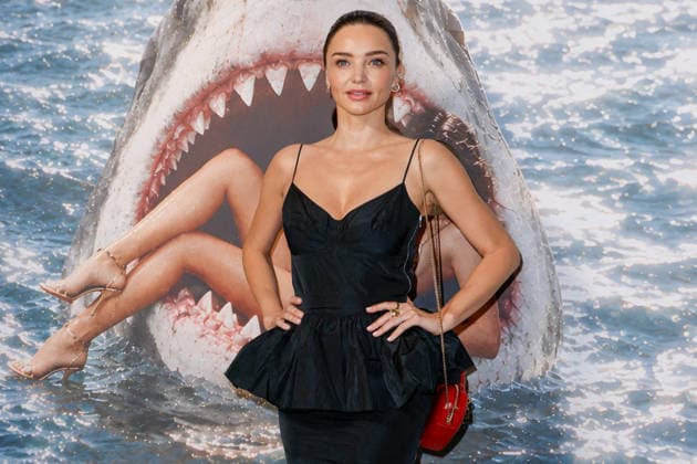 Miranda Kerr at the photocall for the Stella McCartney Women s Ready-to-Wear Spring Summer 2027 show during Paris Fashion Week (PFW) at the Hôtel de Charost in Paris, France, on September 30, 2026. Olivier Borde, Bestimage. Photocall for the Christian Dior Women’s Spring Summer 2027 show as part of Paris Fashion Week on September 30, 2026, in Paris, France. Unknown.  Copyright: xOLIVIERxBORDEx xBESTIMAGExOLIVIERxBORDEx xBESTIMAGEx