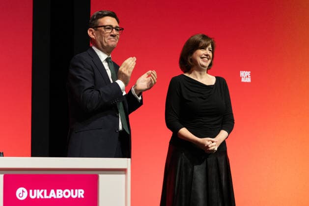 Labour Party Conference in Liverpool Prime Minister Andy Burnham and Education Secretary Lucy Powell on stage at the end of the Labour Party Conference at the ACC Liverpool. Picture date: Wednesday September 30, 2026., Credit:John Johnson Avalon  Copyright: xJohnxJohnsonx xAvalonx 1139473712
