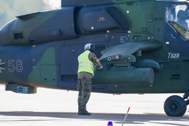 Celle, Germany, Europe The Bundeswehr Army Aviation Corps will showcase its capabilities, operational readiness, and various aviation systems. The event follows the NATO certification exercise GRÜNER FALKE 2026 and includes presentations, technical insights, and an air show featuring more than 35 helicopters Copyright: xAymanxAlahmedx
