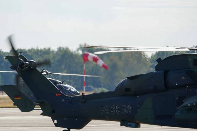 Celle, Germany, Europe The Bundeswehr Army Aviation Corps will showcase its capabilities, operational readiness, and various aviation systems. The event follows the NATO certification exercise GRÜNER FALKE 2026 and includes presentations, technical insights, and an air show featuring more than 35 helicopters Copyright: xAymanxAlahmedx