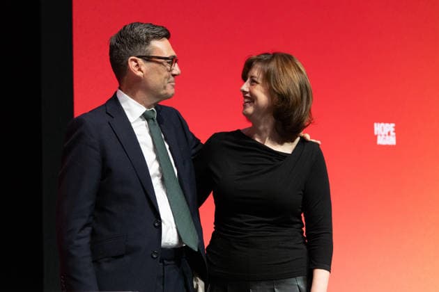Labour Party Conference in Liverpool Prime Minister Andy Burnham and Education Secretary Lucy Powell on stage at the end of the Labour Party Conference at the ACC Liverpool. Picture date: Wednesday September 30, 2026., Credit:John Johnson Avalon  Copyright: xJohnxJohnsonx xAvalonx 1139473841