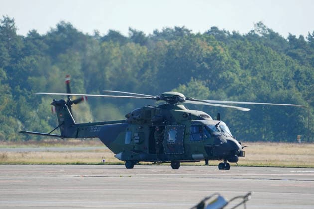 Celle, Germany, Europe The Bundeswehr Army Aviation Corps will showcase its capabilities, operational readiness, and various aviation systems. The event follows the NATO certification exercise GRÜNER FALKE 2026 and includes presentations, technical insights, and an air show featuring more than 35 helicopters Copyright: xAymanxAlahmedx
