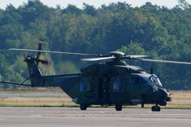 Celle, Germany, Europe The Bundeswehr Army Aviation Corps will showcase its capabilities, operational readiness, and various aviation systems. The event follows the NATO certification exercise GRÜNER FALKE 2026 and includes presentations, technical insights, and an air show featuring more than 35 helicopters Copyright: xAymanxAlahmedx