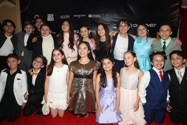 September 30, 2026: TO-45286- CIUDAD DE MEXICO,2026-09-29. Elenco de Matilda arrives on the red carpet ahead of the Association of Theatre Critics and Journalists (ACPT) Awards Gala, held at the Esperanza Iris City Theatre in Mexico City. Clasos.com.mx - ZUMAcs4_ 20260930_faa_cs4_011 Copyright: xLuisxMarinx