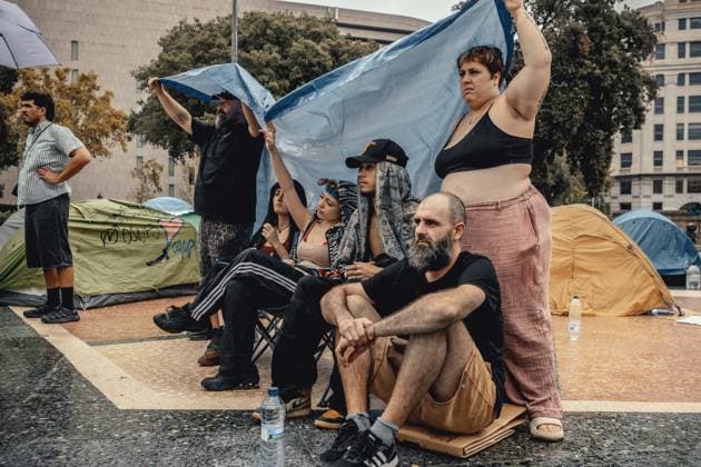 September 30, 2026, Barcelona, Catalonia, Spain: Protesters gather at a tent camp in BarcelonaÃ¢â‚¬â ¢s PlaoÂßa de Catalunya to demand affordable housing and an end to evictions amid nationwide protests over SpainÃ¢â‚¬â ¢s housing crisis. Barcelona Spain - ZUMAo105 20260930_fap_o105_016 Copyright: xMatthiasxOesterlex
