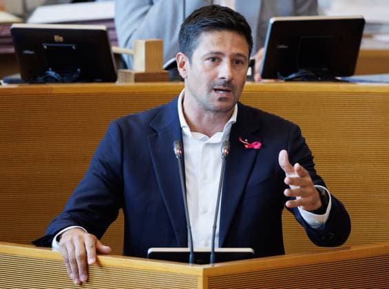 MR Nicolas Tzanetatos pictured during a plenary session of the Walloon Parliament in Namur, Wednesday 30 September 2026, in Namur.  BENOITxDOPPAGNE 188351395