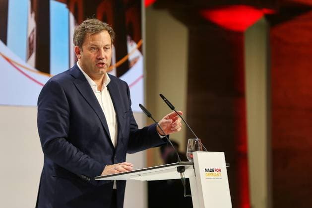 Berlin, Germany, September 30, 2026, Siemensstadt: Annual meeting of the Made for Germany initiative; Federal Minister of Finance Lars Klingbeil (SPD) delivers a speech Copyright: xdtsxNachrichtenagenturx dts_136925