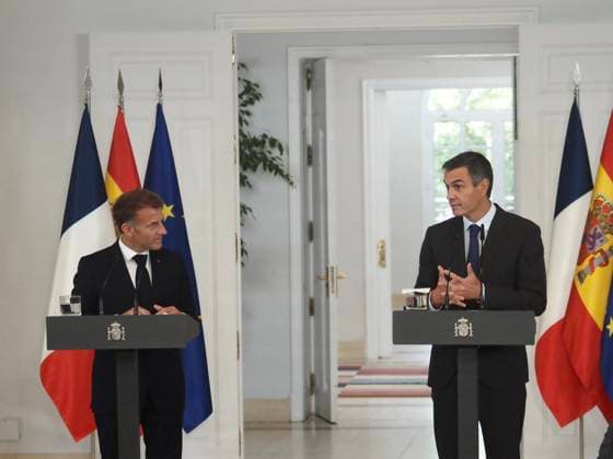 September 30, 2026, Madrid, Madrid, Spain: MADRID, SPAIN - SEPTEMBER 30: French President Emmanuel Macron, on an official State visit, holds a joint press conference with Spanish Prime Minister Pedro SoÂ¡nchez at the Moncloa Palace, on September 30, 2026. Madrid Spain  - ZUMAh199 20260930_zip_h199_013 Copyright: xAaronxHerediax