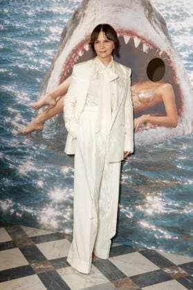 Juliette Binoche at the photocall for the Stella McCartney Spring Summer 2027 Women’s Ready-to-Wear collection during Paris Fashion Week (PFW) at the Hôtel de Charost in Paris, France, on September 30, 2026. Olivier Borde, Bestimage. Photocall for the Christian Dior Women’s Spring Summer 2027 show as part of Paris Fashion Week on September 30, 2026, in Paris, France. Unknown.  Copyright: xOLIVIERxBORDEx xBESTIMAGExOLIVIERxBORDEx xBESTIMAGEx