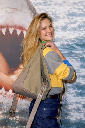 Bar Refaeli at the photocall for the Stella McCartney Women’s Ready-to-Wear Spring Summer 2027 show during Paris Fashion Week (PFW) at the Hôtel de Charost in Paris, France, on September 30, 2026. Olivier Borde, Bestimage. Photocall for the Christian Dior Women’s Spring Summer 2027 show as part of Paris Fashion Week on September 30, 2026, in Paris, France. Unknown.  Copyright: xOLIVIERxBORDEx xBESTIMAGExOLIVIERxBORDEx xBESTIMAGEx