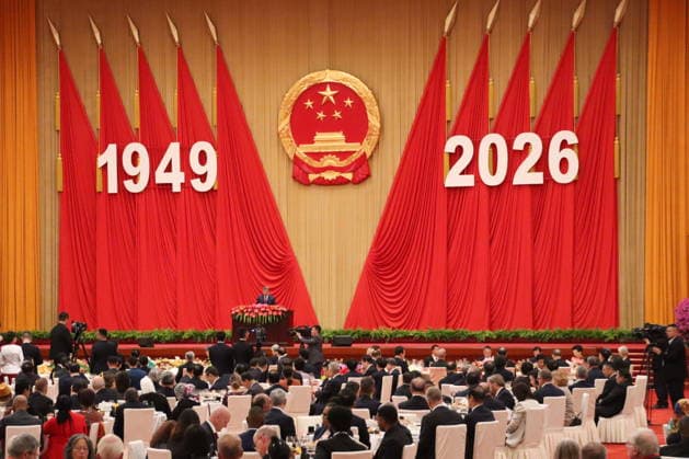 CHINA, BEIJING - SEPTEMBER 30, 2026: President Xi Jinping (background) attends a state reception for the 77th anniversary of the founding of the People s Republic of China at the Great Hall of the People, which is annually celebrated on October 1 Beijing China  - ZUMAt113 20260930_zaa_t113_444 Copyright: xRomanxBalandinx