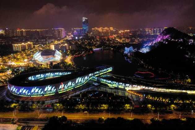SUZHOU, CHINA - SEPTEMBER 30: A light show illuminates the night sky at Shishan Cultural Square on September 30, 2026 in Suzhou, Jiangsu Province of China. The event celebrates the upcoming National Day holiday.  Copyright: xVCGx 111670786823