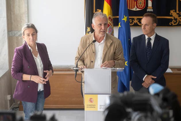 Ángel Víctor Torres chairs a meeting of the Situation Committee for the autonomous city of Ceuta I D The Minister of Education, Vocational Training, and Sports, Milagros Tolón, the Minister of Territorial Policy and Democratic Memory, Ángel Víctor Torres, and the Government Delegate in Ceuta, David de la Encina, during the meeting of the Situation Committee for the autonomous city, at the Government Delegation, on September 30, 2026, in Ceuta, Spain. Torres announced that the government will allocate 40.3 million to security and sanitation in Ceuta and that the space next to the prison will be used as a new shelter. SEPTEMBER 30, 2026 Ceuta Ceuta, Spain  Copyright: xMarcosxMorenox 7811046