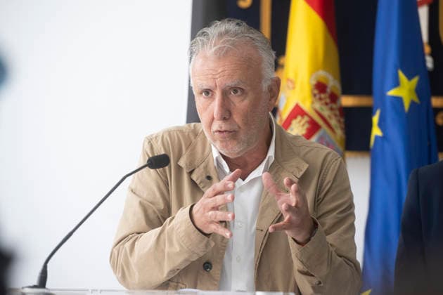Ángel Víctor Torres chairs a meeting of the Situation Committee for the autonomous city of Ceuta The Minister of Territorial Policy and Democratic Memory, Ángel Víctor Torres i, during the meeting of the Situation Committee for the autonomous city, at the Government Delegation, on September 30, 2026, in Ceuta, Spain. Torres announced that the government will allocate 40.3 million to security and sanitation in Ceuta and that the area next to the prison will be used as a new shelter facility. SEPTEMBER 30, 2026 Ceuta Ceuta, Spain  Copyright: xMarcosxMorenox 7811075