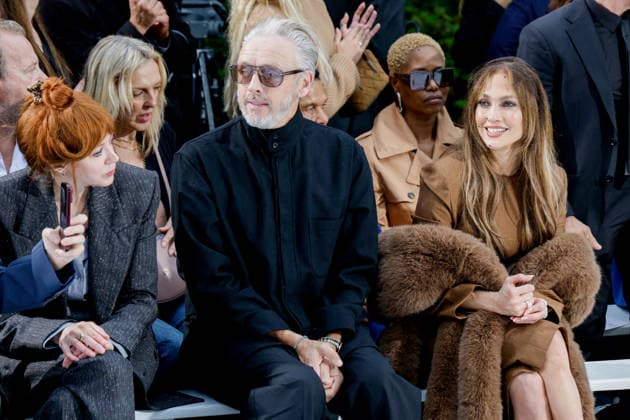 Guest: Jennifer Lopez in the front row at the Stella McCartney Women’s Ready-to-Wear Spring Summer 2027 Collection fashion show during Paris Fashion Week, September 30, 2026 Olivier Borde Bestimage Front Row of the Stella McCartney Women’s Ready-to-Wear Spring Summer 2027 Collection fashion show, during Paris Fashion Week September 30, 2026 Paris, France  Copyright: xOLIVIERxBORDEx xBESTIMAGExOLIVIERxBORDEx xBESTIMAGEx