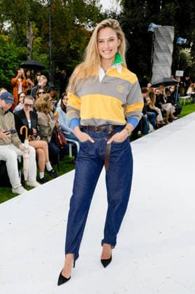 Bar Refaeli in the front row at the Stella McCartney Women s Ready-to-Wear Spring Summer 2027 Collection fashion show during Paris Fashion Week, September 30, 2026 Olivier Borde Bestimage Front Row of the Stella McCartney Women’s Ready-to-Wear Spring Summer 2027 Collection fashion show, during Paris Fashion Week September 30, 2026 Paris, France  Copyright: xOLIVIERxBORDEx xBESTIMAGExOLIVIERxBORDEx xBESTIMAGEx