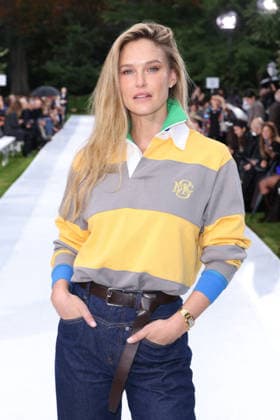 PFW - Stella McCartney Front Row Bar Refaeli at the Stella McCartney fashion show as a part of Paris Fashion Week Spring Summer 2027 on September 30, 2026 in Paris, France. Photo by Jerome Domine ABACAPRESS.COM Paris France  Copyright: xDominexJerome ABACAx