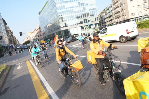 RECORD DATE NOT STATED IPA89147244 - Milan, September 30, 2026: a rally and subsequent march by delivery riders. The protest is organized by the Unione Sindacale di Base (USB) together with workers from delivery platforms to protest the piecework system and demand greater protections  Copyright: xx xx IPA89147244.jpeg
