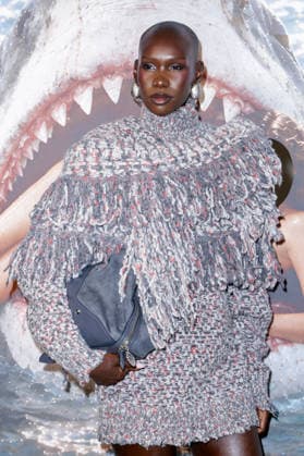 Adot Gak at the photocall for the Stella McCartney Spring Summer 2027 Women s Ready-to-Wear collection during Paris Fashion Week (PFW) at the Hôtel de Charost in Paris, France, on September 30, 2026. Olivier Borde, Bestimage. Photocall for the Stella McCartney Women’s Ready-to-Wear Spring Summer 2027 show as part of Paris Fashion Week on September 30, 2026, in Paris, France. Paris, France  Copyright: xOLIVIERxBORDEx xBESTIMAGExOLIVIERxBORDEx xBESTIMAGEx