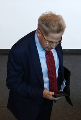 Thuringian State Parliament, Justice Committee, September 30, 2026, Erfurt, Thuringian State Parliament, Justice Committee, Oral Hearing on the Motion by the Die Linke Caucus to Initiate Proceedings to Ban the AfD; Pictured: Dr. Hans Georg Maassen