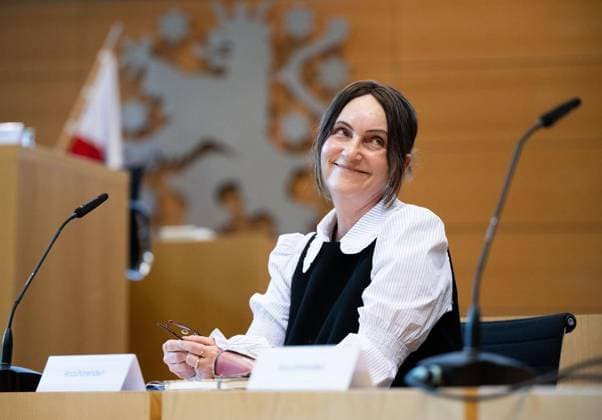 ORAL HEARING ON PROCEEDINGS TO BAN THE AFD ** FOR EDITORIAL PURPOSES ONLY ** EDITORIAL USE ONLY ** September 30, 2026, Erfurt: Oral hearing of the Justice Committee on proceedings to ban the AfD at the federal level in the Thuringian State Parliament. The motion was filed by the Left Party faction. Pictured: Prof. Dr. Kathrin Groh, Copyright: SaschaxFromm doc87tv35oh741tcrm9ihm ,EDITORIAL USE ONLY Copyright: SaschaxFromm